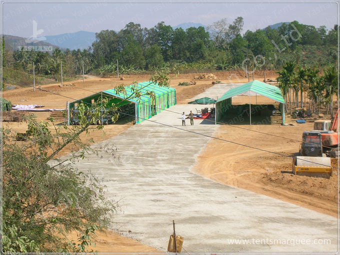 Grünes Lager-Gewebe-Zelt strukturiert klare Spannen-Festzelt-Überdachung 10M x 51M